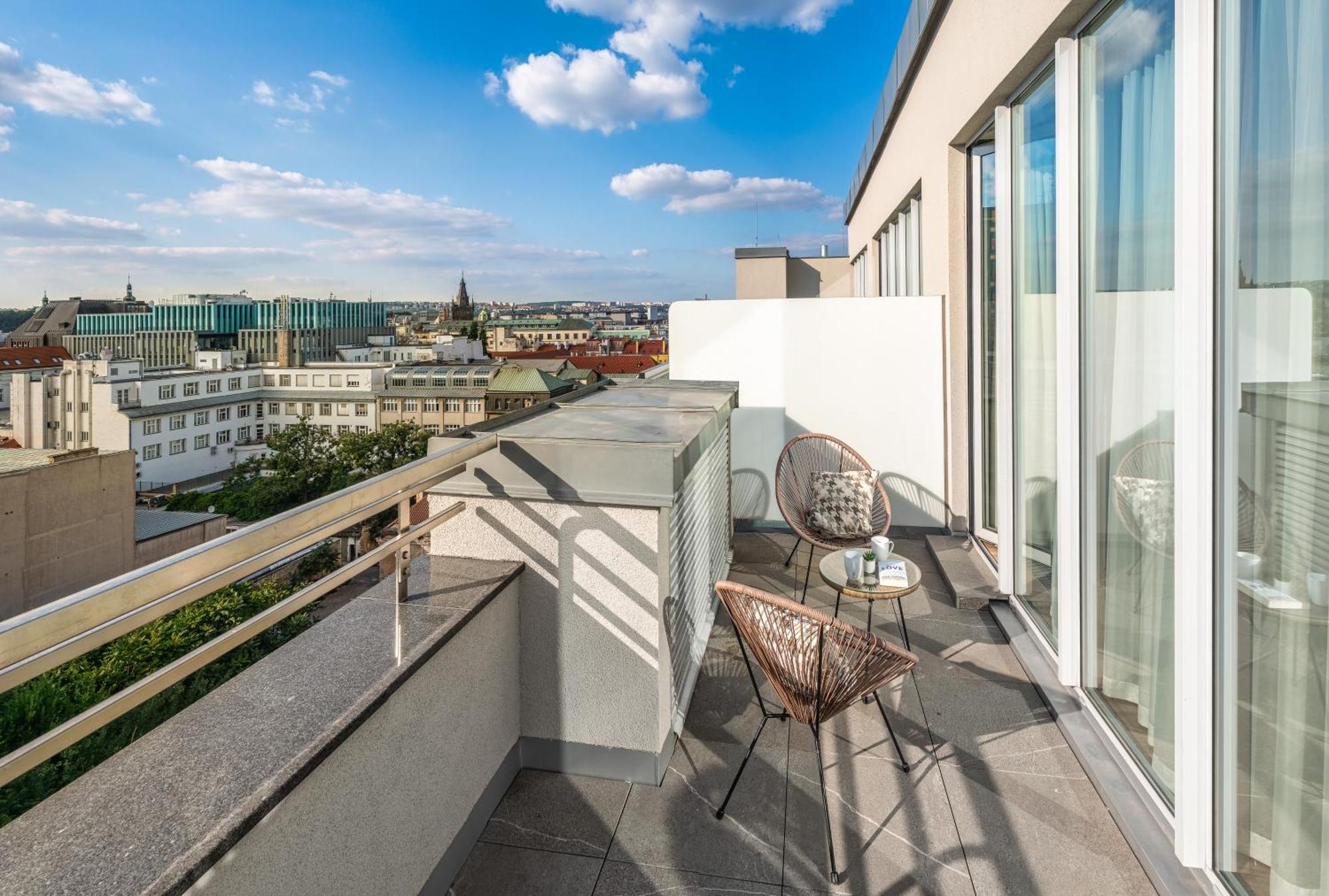 Studio mit Terrasse